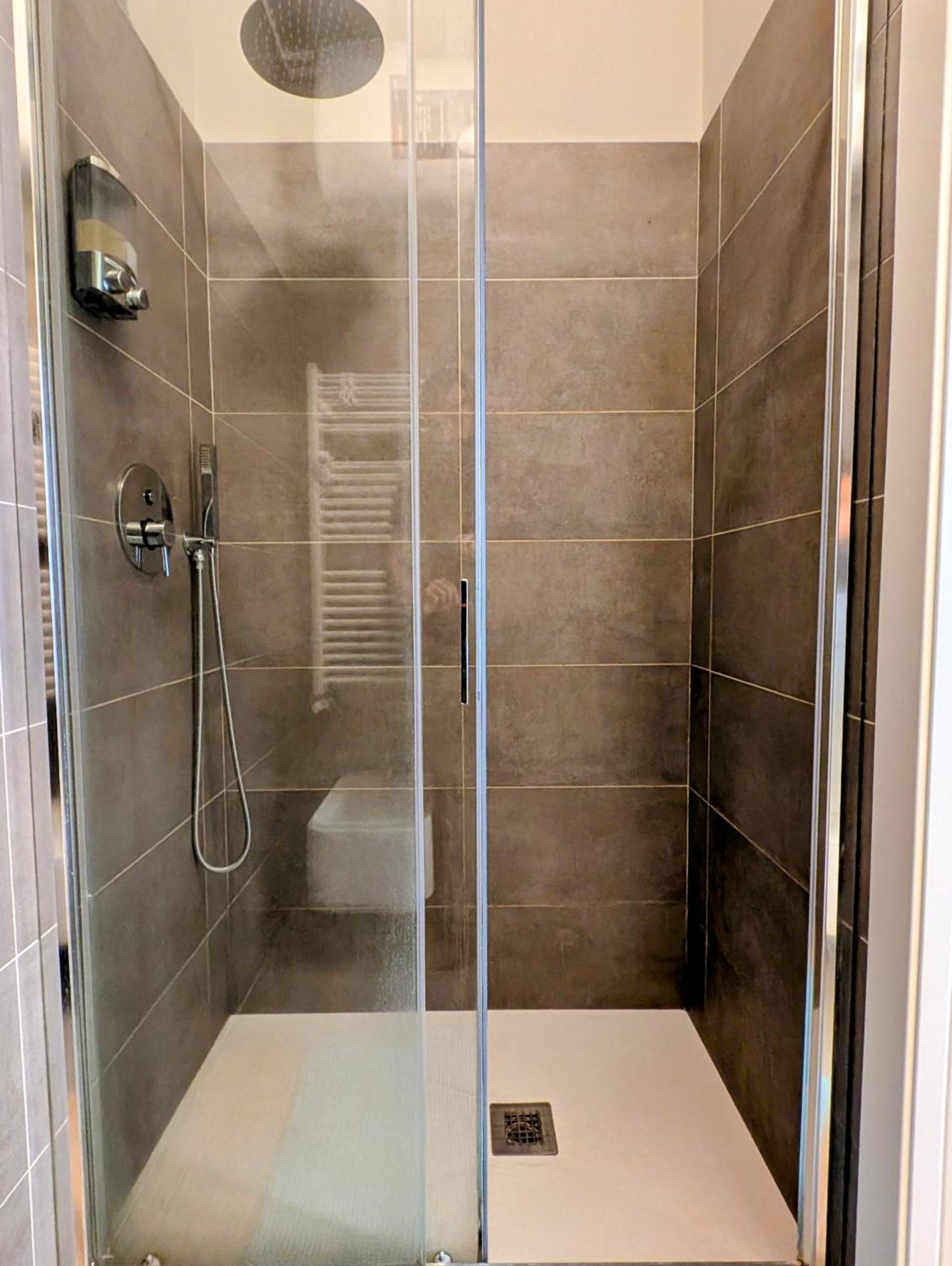 Dame Apartment มิลาน ภายนอก รูปภาพ
